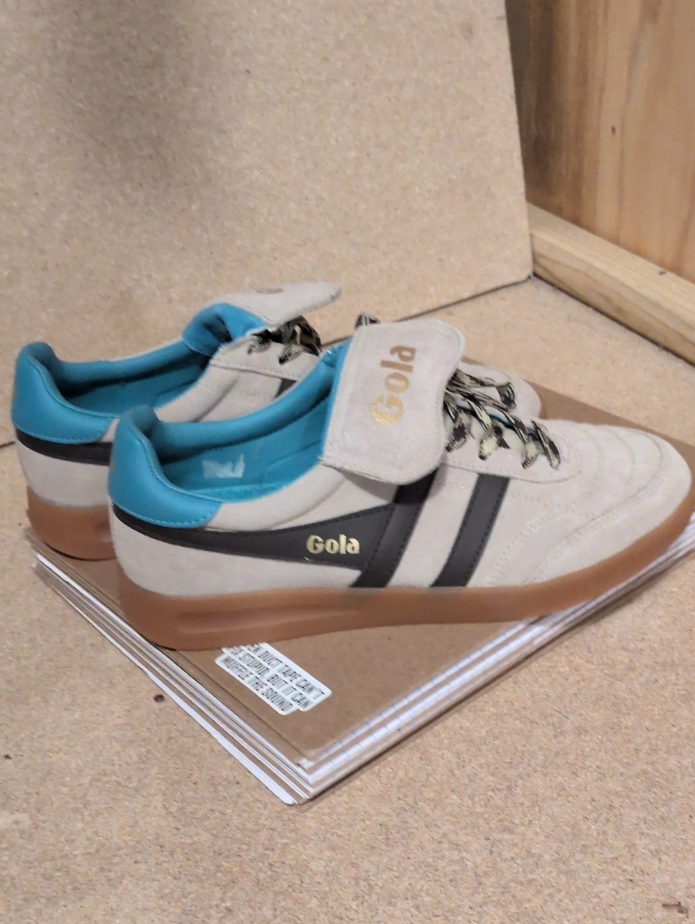 Gola Beige Suede Sneakers with Teal Collar and Gum Sole